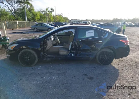 2014 Nissan Altima 2.5 S from USA, damaged, VIN 1N4AL3AP6EC162011